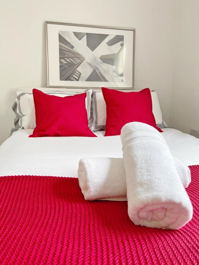 Agyeman Property Aldershot Extérieur photo
